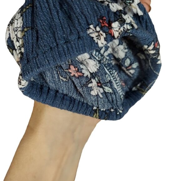 Falls Creek Women's Plus Size Floral Print Lace Detail Long Sleeve Blouse - Picture 5 of 9